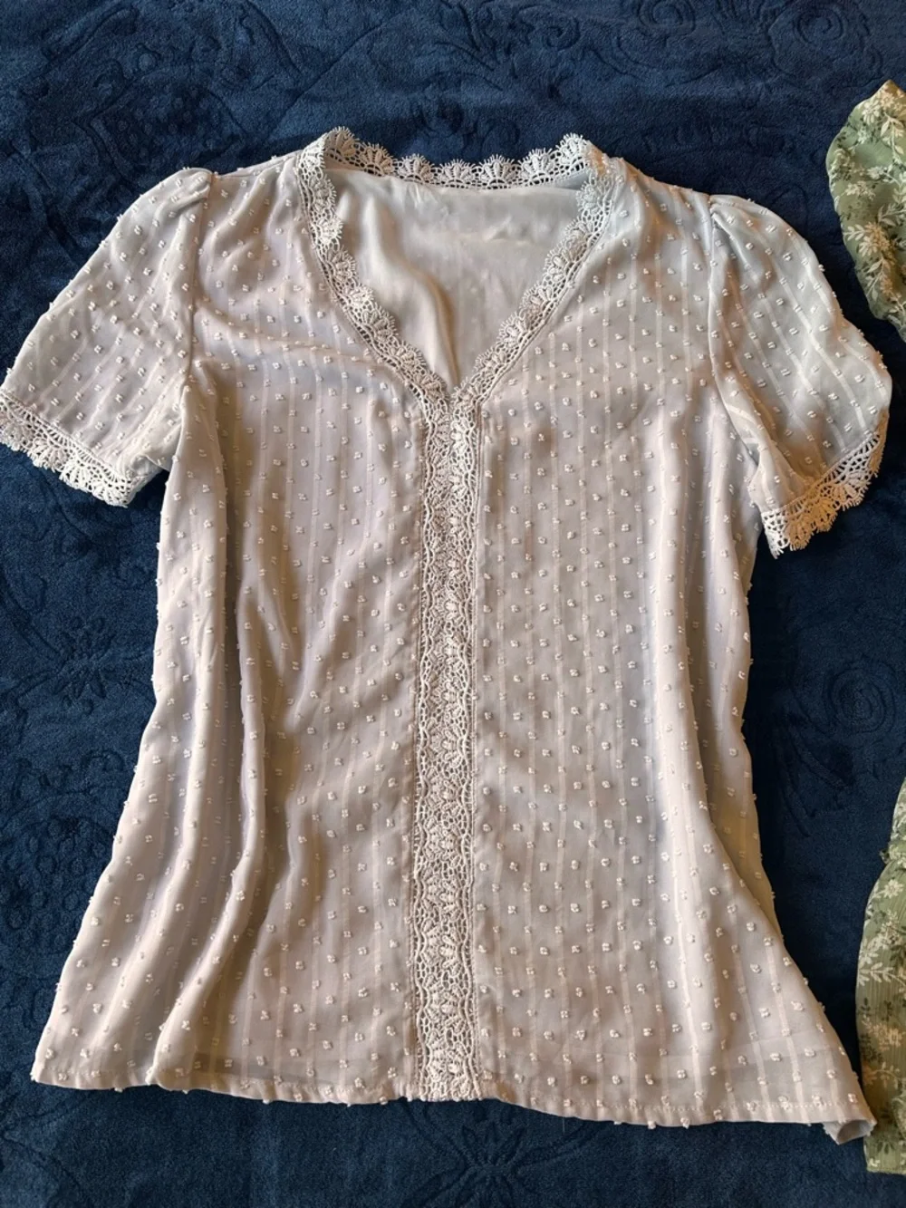 Medium Bundle - Picture 3 of 5